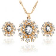 Elegant and Beautiful 18K Goldplated with White Diamante Crystal jewellery set